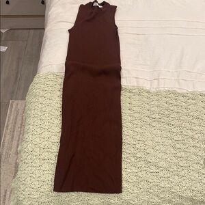 Elegant Sleeveless Brown Dress